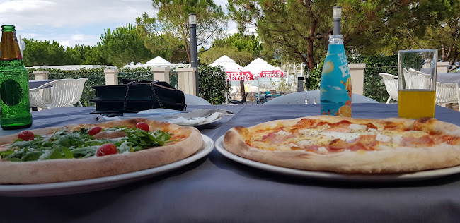 Opinii despre ROSO Bar&Restaurant în Supetar - Gastronomija i ugostiteljstvo