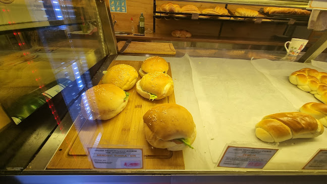 Opinii despre Pekarna Pazar în Split - Gastronomija i ugostiteljstvo