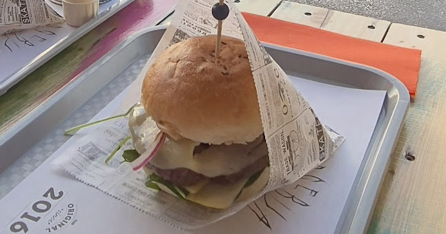 BURGERiJA Burger Bar