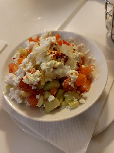 Opinii despre Bistro grill Sarajevska priča în Poreč - Gastronomija i ugostiteljstvo