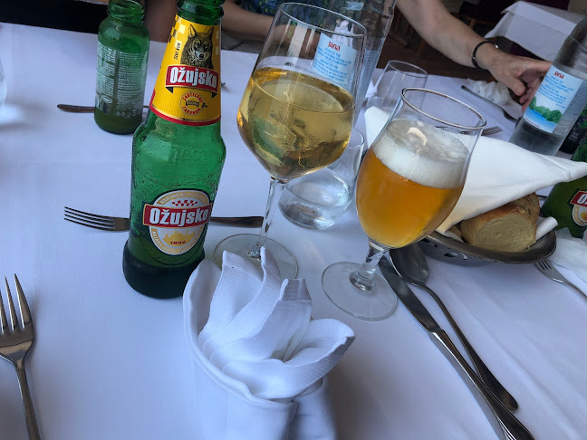Opinii despre Zlatna ribica în Brodarica - Gastronomija i ugostiteljstvo