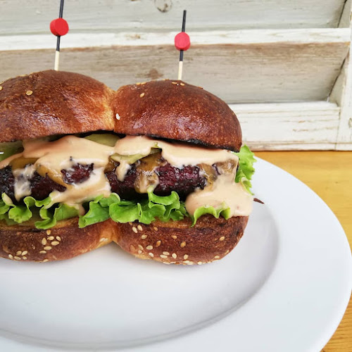 Opinii despre Smokeraj în Zagreb - Gastronomija i ugostiteljstvo