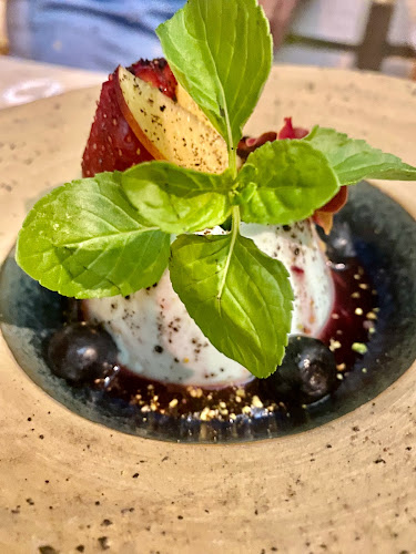 RESTORAN TUTTO BENE-ROVINJ - Gastronomija i ugostiteljstvo