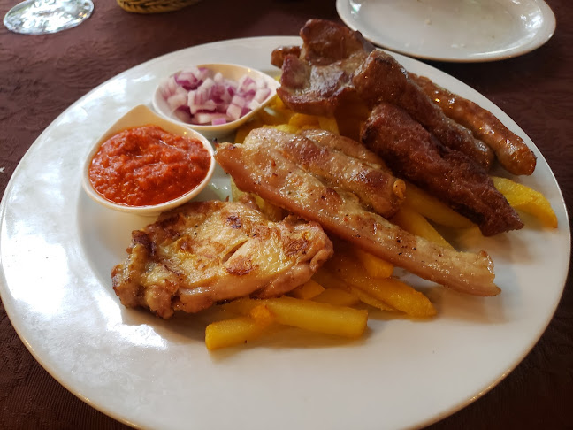 Lapad Restaurant - Gastronomija i ugostiteljstvo