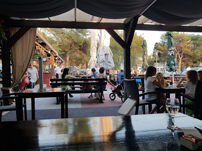 Slatinska ul. 36, 53291, Novalja