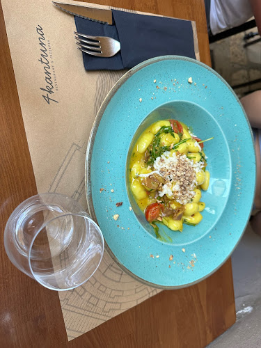 Restoran 4 Kantuna - Gastronomija i ugostiteljstvo