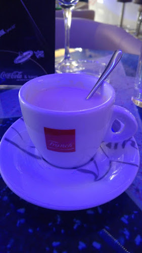 Comentarii opinii despre Hollywood Caffe