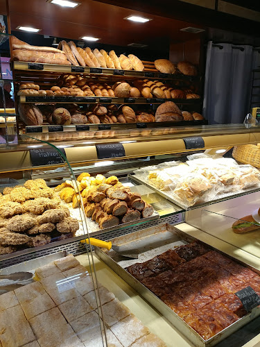 Comentarii opinii despre Krostula Bakery & Pastry