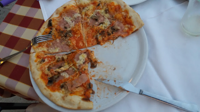 Obala bana Berislavića 23, 21220, Trogir