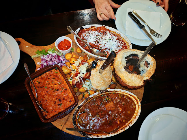 Opinii despre Makedonski Merak - restoran & pivnica în Zagreb - Gastronomija i ugostiteljstvo