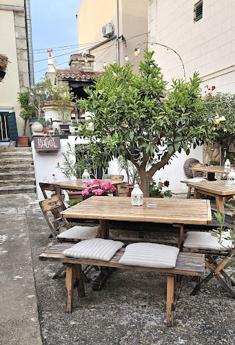 Opinii despre Konoba Kaciol în Biograd na Moru - Gastronomija i ugostiteljstvo