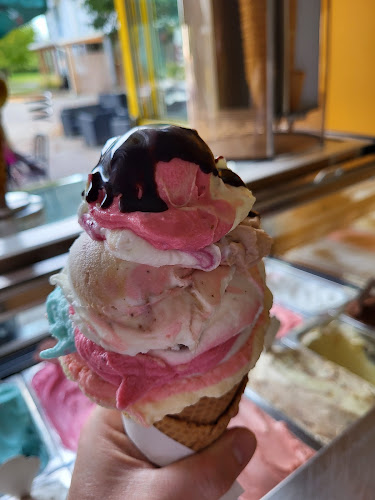 Opinii despre Slastčarnica Jug în Čakovec - Gastronomija i ugostiteljstvo