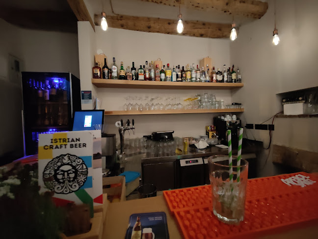 Opinii despre Wine bar AMFORA - Poreč în Poreč - Gastronomija i ugostiteljstvo