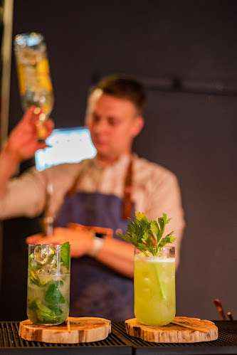 Comentarii opinii despre COLONNA cocktail bar