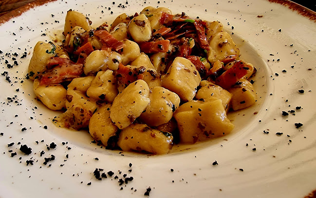 Restoran Volaria - Gastronomija i ugostiteljstvo