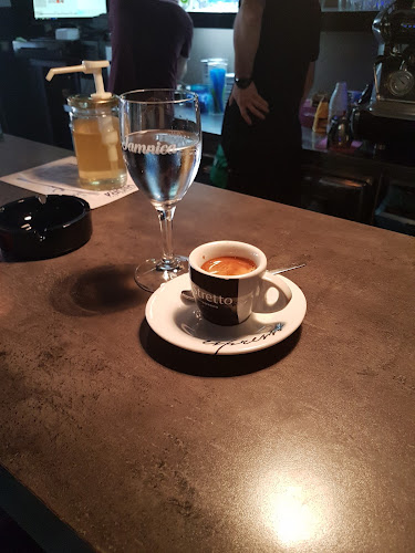 Comentarii opinii despre Caffe Bar Arteria