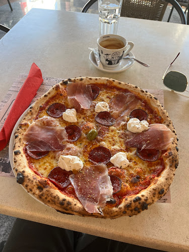 Opinii despre Pizzeria Pepi în Rijeka - Gastronomija i ugostiteljstvo