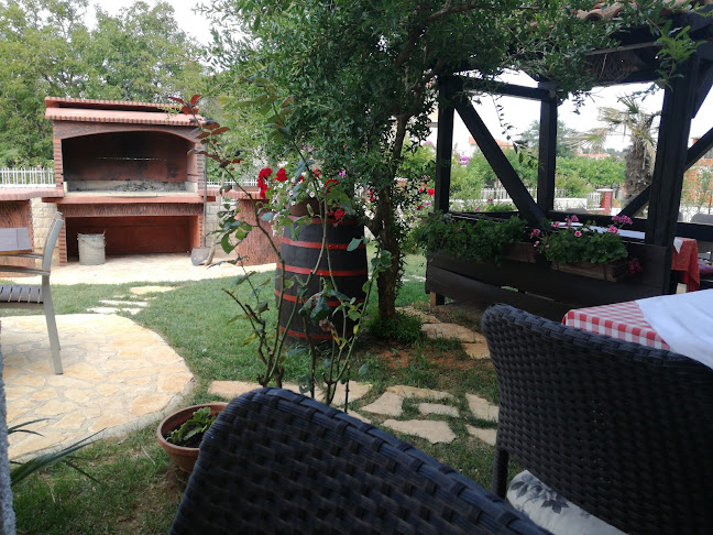 Comentarii opinii despre Konoba Istriana