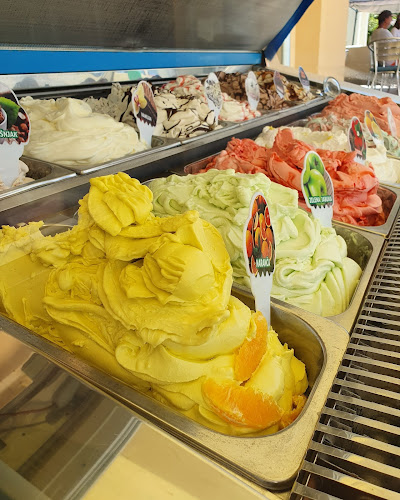 Opinii despre Slastičarnica Riva în Martinšćica - Gastronomija i ugostiteljstvo