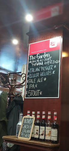 Hollywood cafe - Gastronomija i ugostiteljstvo