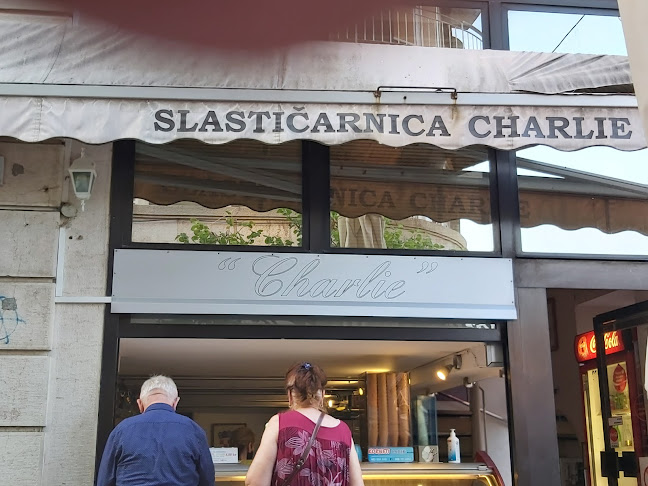 Comentarii opinii despre Slastičarnica Charlie