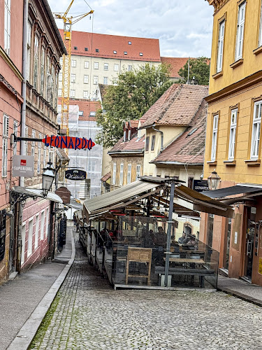 Comentarii opinii despre Leonardo trattoria & pizzeria