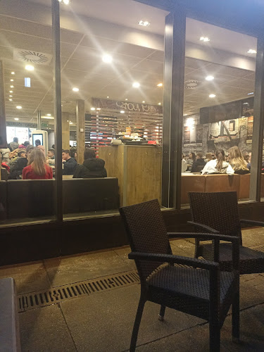 Opinii despre McDonald’s Pothodnik în Zagreb - Gastronomija i ugostiteljstvo