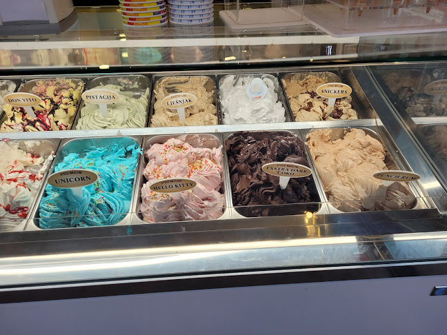 Ul. kralja Krešimira IV, 22213, Pirovac