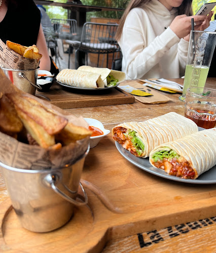 Opinii despre Ožujsko Pub Zaobilaznica în Pula - Gastronomija i ugostiteljstvo