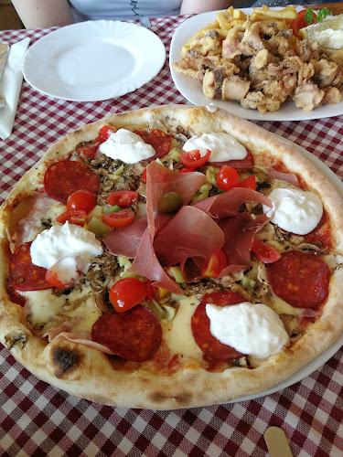 Comentarii opinii despre Buffet Venus