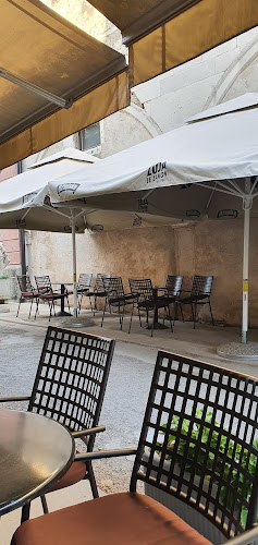 BAR Pod Bedemom - Gastronomija i ugostiteljstvo