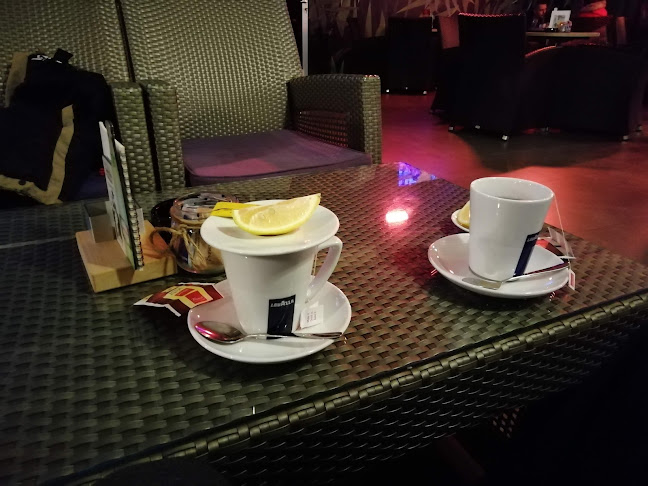 Comentarii opinii despre Caffe & Lounge bar Kayenn