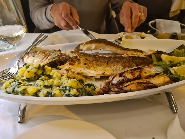 Restoran "Zlatna školjka" - Gastronomija i ugostiteljstvo