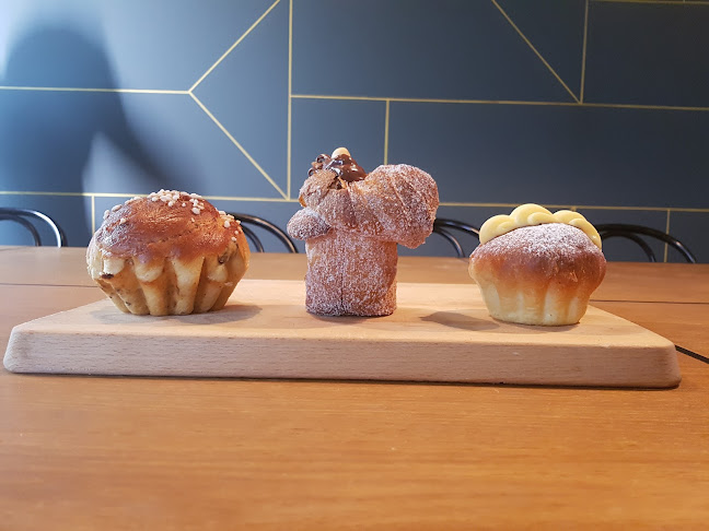 Korica - Gastronomija i ugostiteljstvo