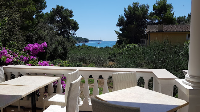 Opinii despre Restaurant Artatore “Janja” în Mali Lošinj - Gastronomija i ugostiteljstvo