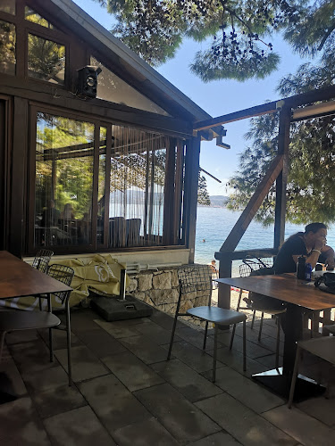 Brzet 16, 21310, Omiš