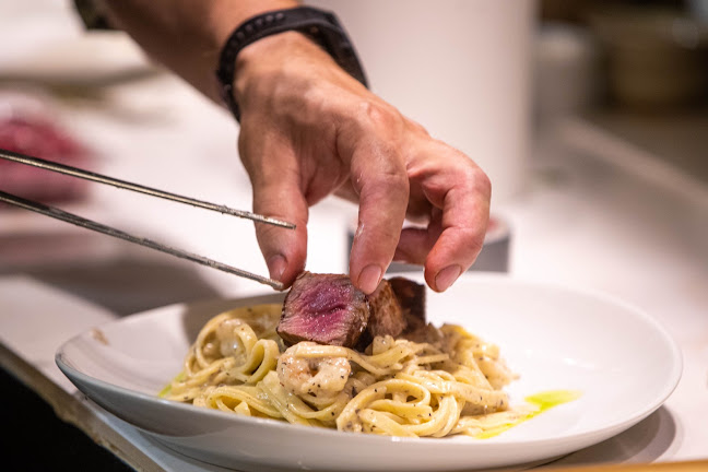 Restaurant Mirakul Makarska - Gastronomija i ugostiteljstvo