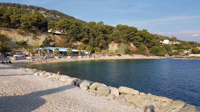 Opinii despre Kafić Obojena Svjetlost în Split - Gastronomija i ugostiteljstvo