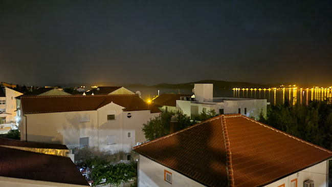 Comentarii opinii despre D & I