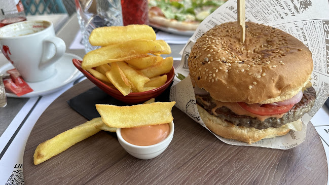 Beach Bar & Restaurant Providenca - Gastronomija i ugostiteljstvo