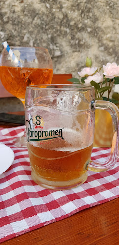 Pizzeria Beštek - Gastronomija i ugostiteljstvo