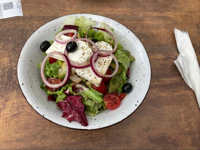 Šetalište Dr. Franje Tuđmana 1, 21300, Makarska