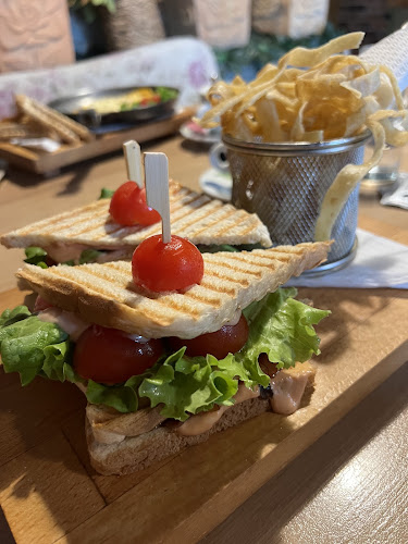 Opinii despre Choco Café Trešnjevka în Zagreb - Gastronomija i ugostiteljstvo