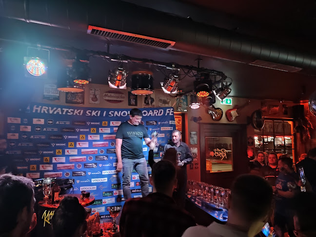 Comentarii opinii despre Caffe Bar Roses