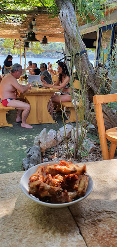 Arti Bar - Gastronomija i ugostiteljstvo