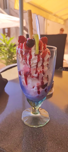 Slastičarnica Riva - Gastronomija i ugostiteljstvo