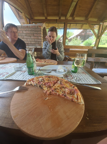 Seoski turizam Krizmanić - Gastronomija i ugostiteljstvo