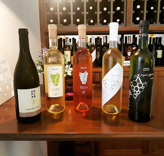 MoNIKa's Wine Bar - Gastronomija i ugostiteljstvo