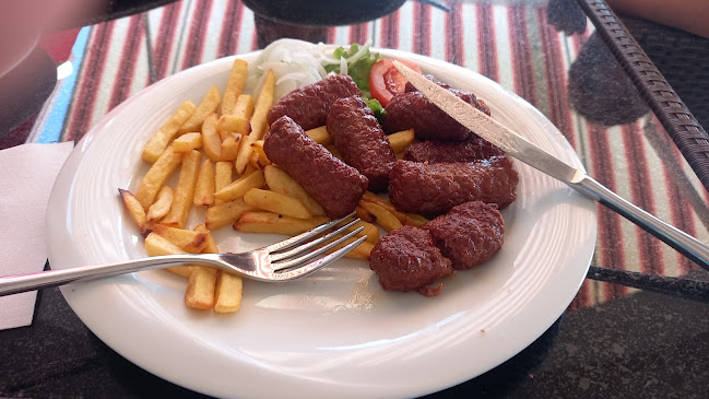 Restoran "Garfild" - Povile