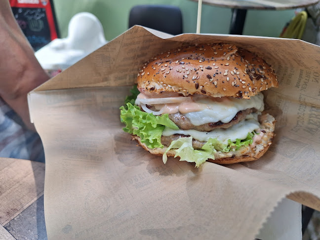 Comentarii opinii despre Burger Bar 55